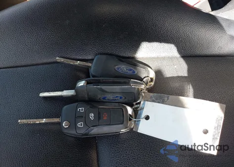 2021 Ford Transit-250 z USA, uszkodzony, nr VIN 1FTBR1C83MKA88607